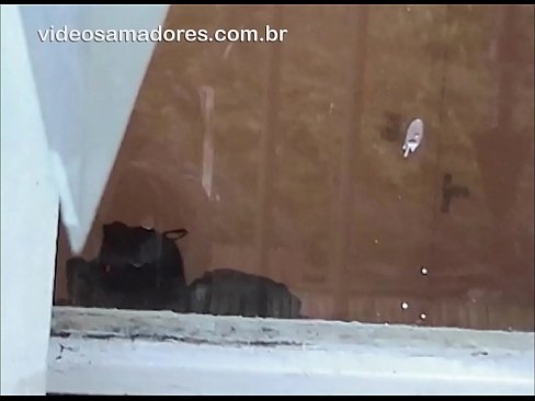 ❤️ Homem excitado assistindo sua namorada com outro cara, gravando um vídeo sem perturbar o casal ❤❌ Porno em nós ﹏