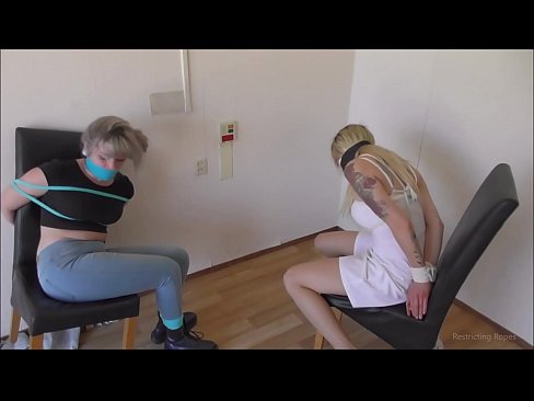 ❤️ Viciado / amarrado e amordaçado / donzela em apuros ❤❌ Porno em nós ﹏